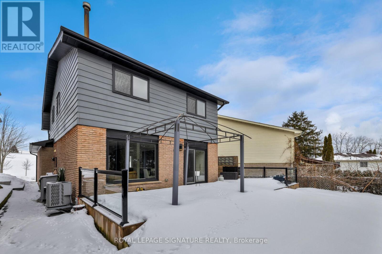 567 Downland Drive, Pickering, Ontario  L1W 3B1 - Photo 34 - E12949714