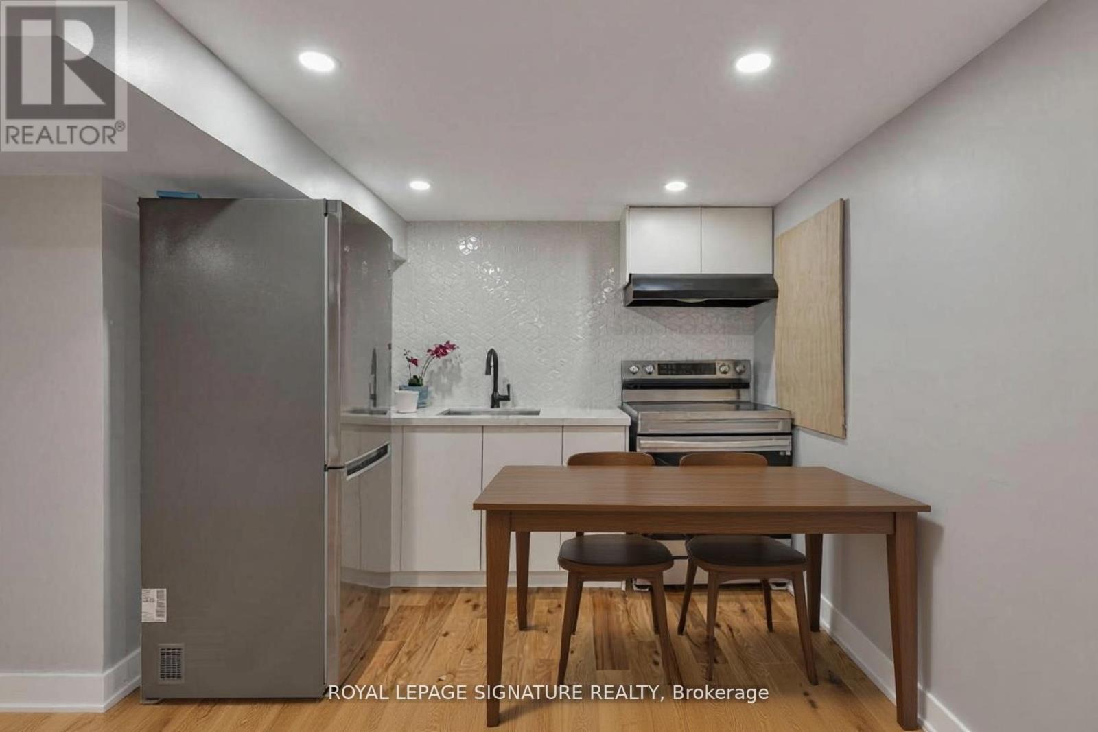 567 Downland Drive, Pickering, Ontario  L1W 3B1 - Photo 37 - E12949714