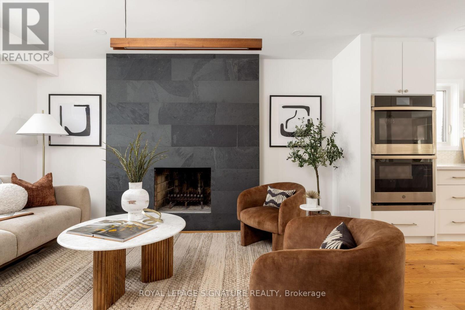 567 Downland Drive, Pickering, Ontario  L1W 3B1 - Photo 5 - E12949714