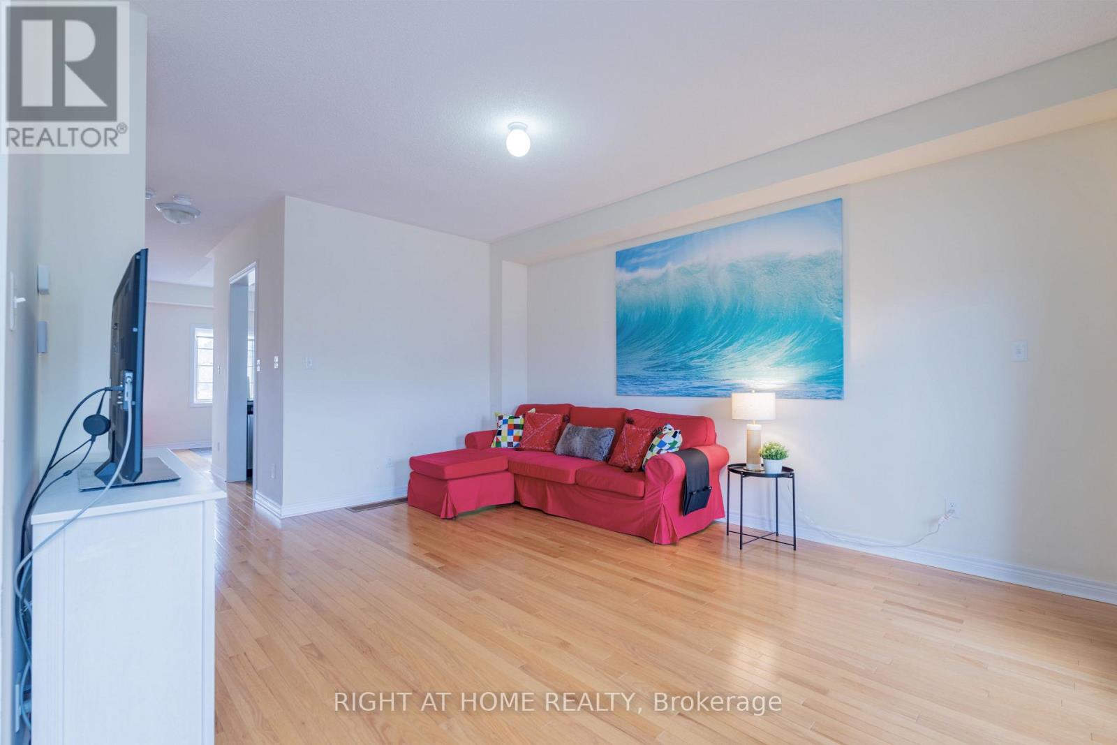 1518 Shepway Mews, Pickering, Ontario  L1X 0C7 - Photo 16 - E12949756