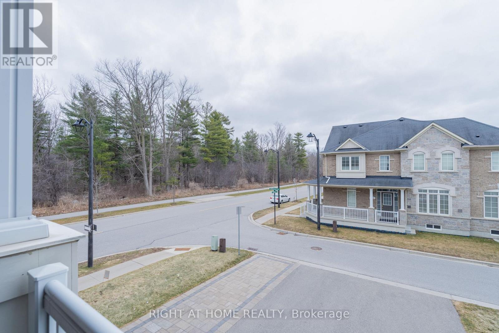 1518 Shepway Mews, Pickering, Ontario  L1X 0C7 - Photo 29 - E12949756