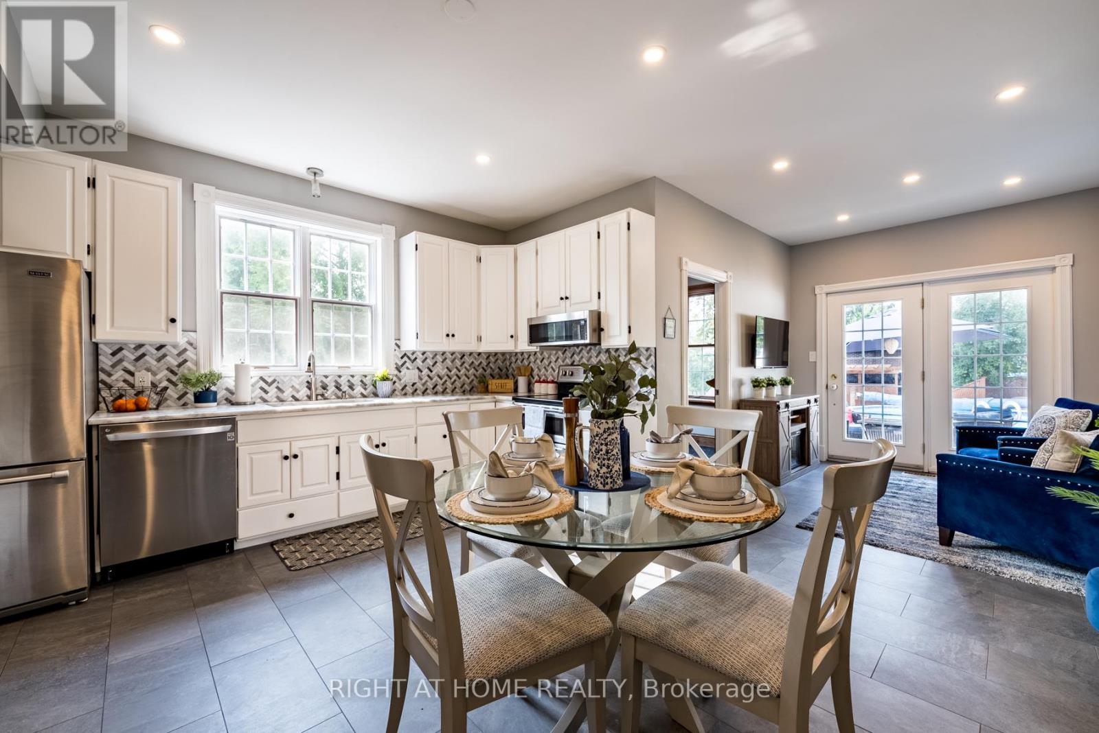 700 Myrtle Road W, Whitby, Ontario  L0B 1A0 - Photo 10 - E12949802