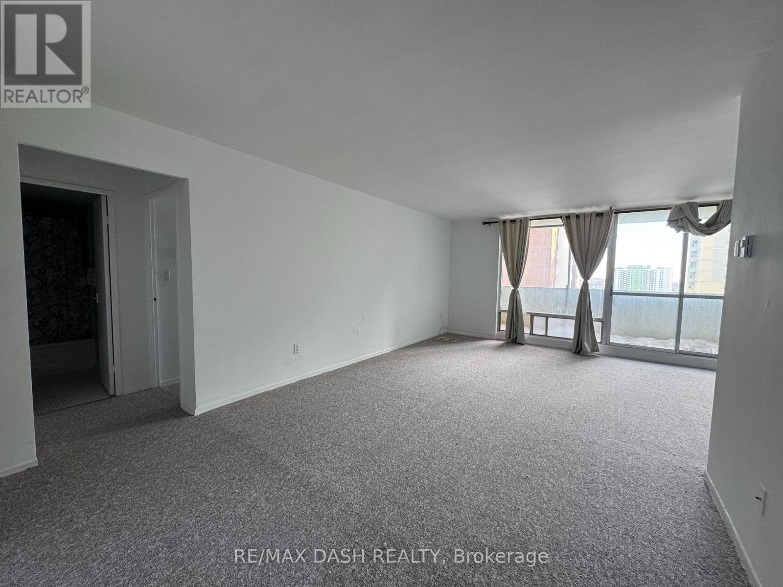 2218 - 1 Massey Square, Toronto, Ontario  M4C 5L4 - Photo 7 - E12824774