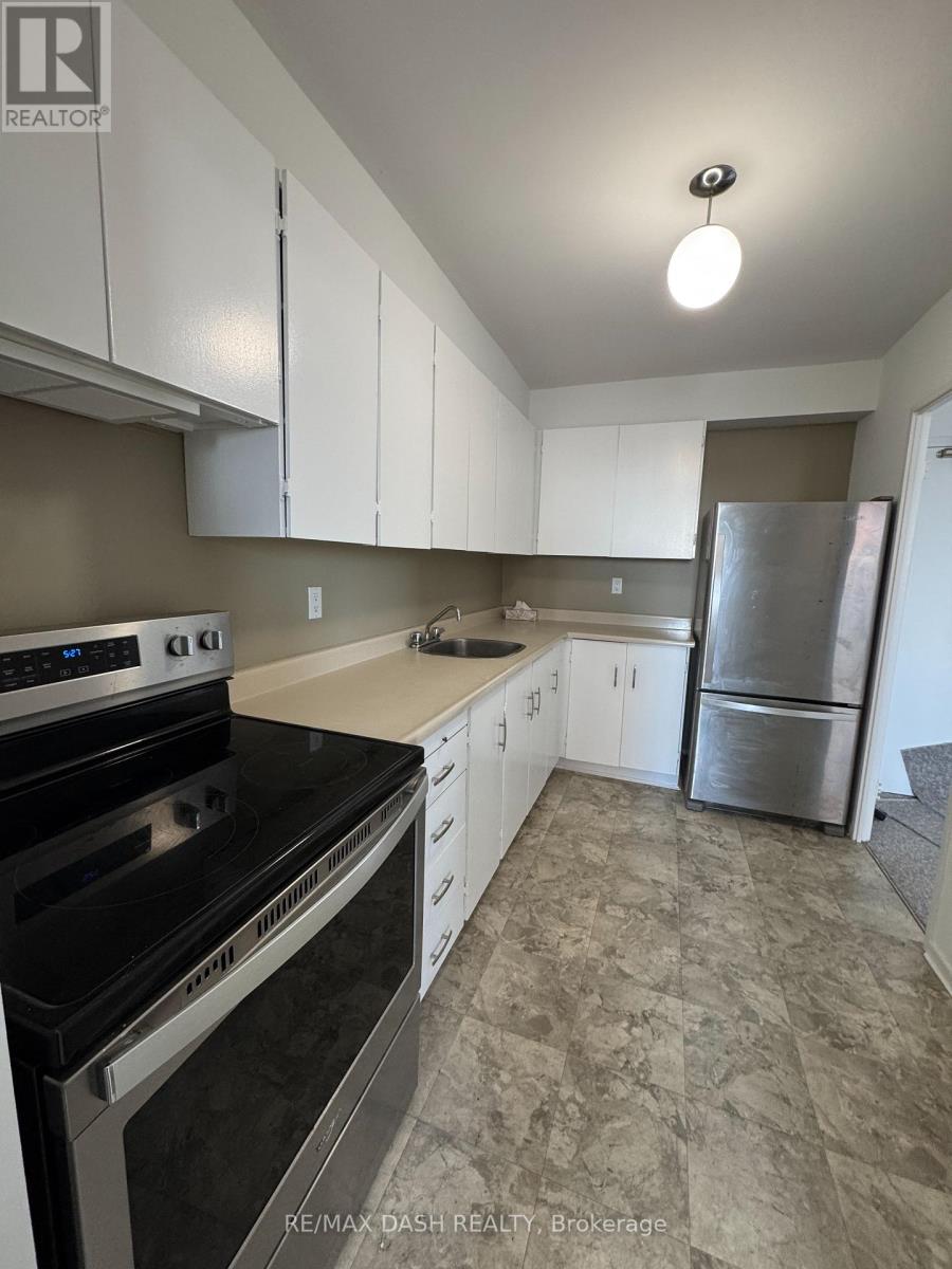 2218 - 1 Massey Square, Toronto, Ontario  M4C 5L4 - Photo 9 - E12824774