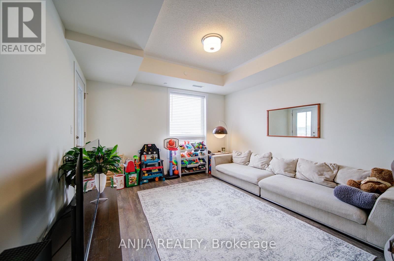 614 - 58 Adam Sellers Street, Markham, Ontario L6B 1P5 - Photo 19 - N12935980