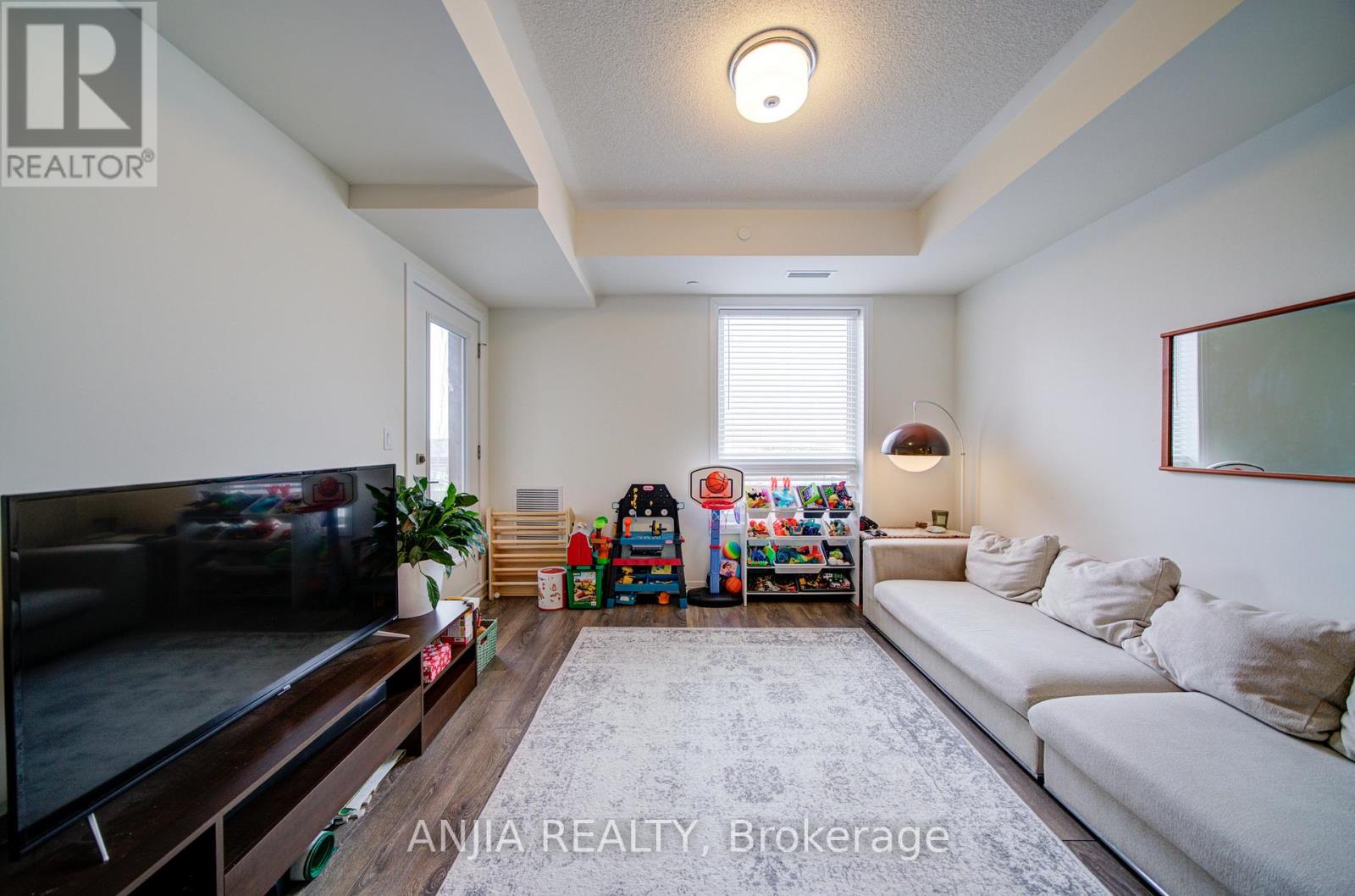 614 - 58 Adam Sellers Street, Markham, Ontario L6B 1P5 - Photo 20 - N12935980