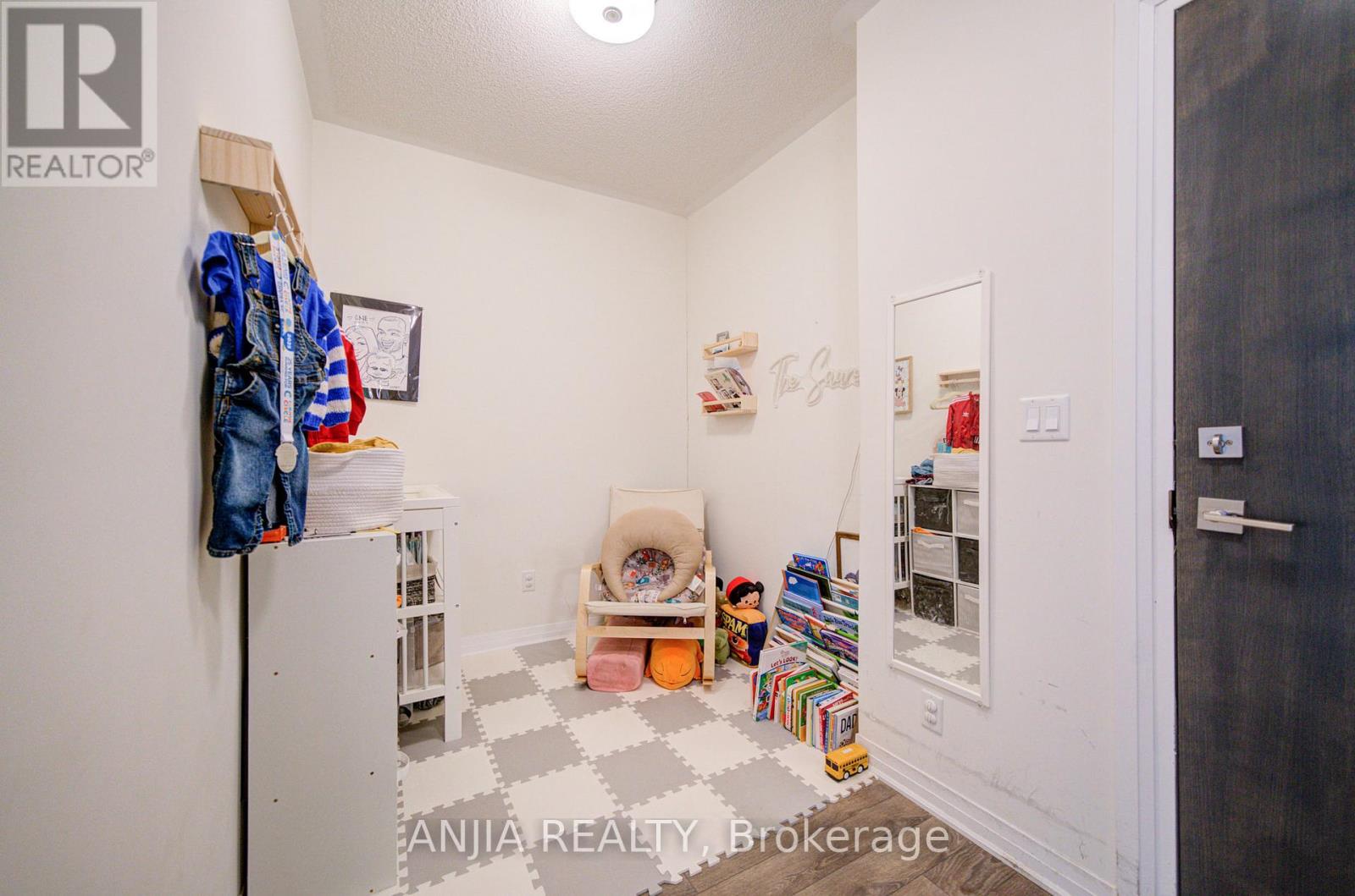 614 - 58 Adam Sellers Street, Markham, Ontario L6B 1P5 - Photo 9 - N12935980