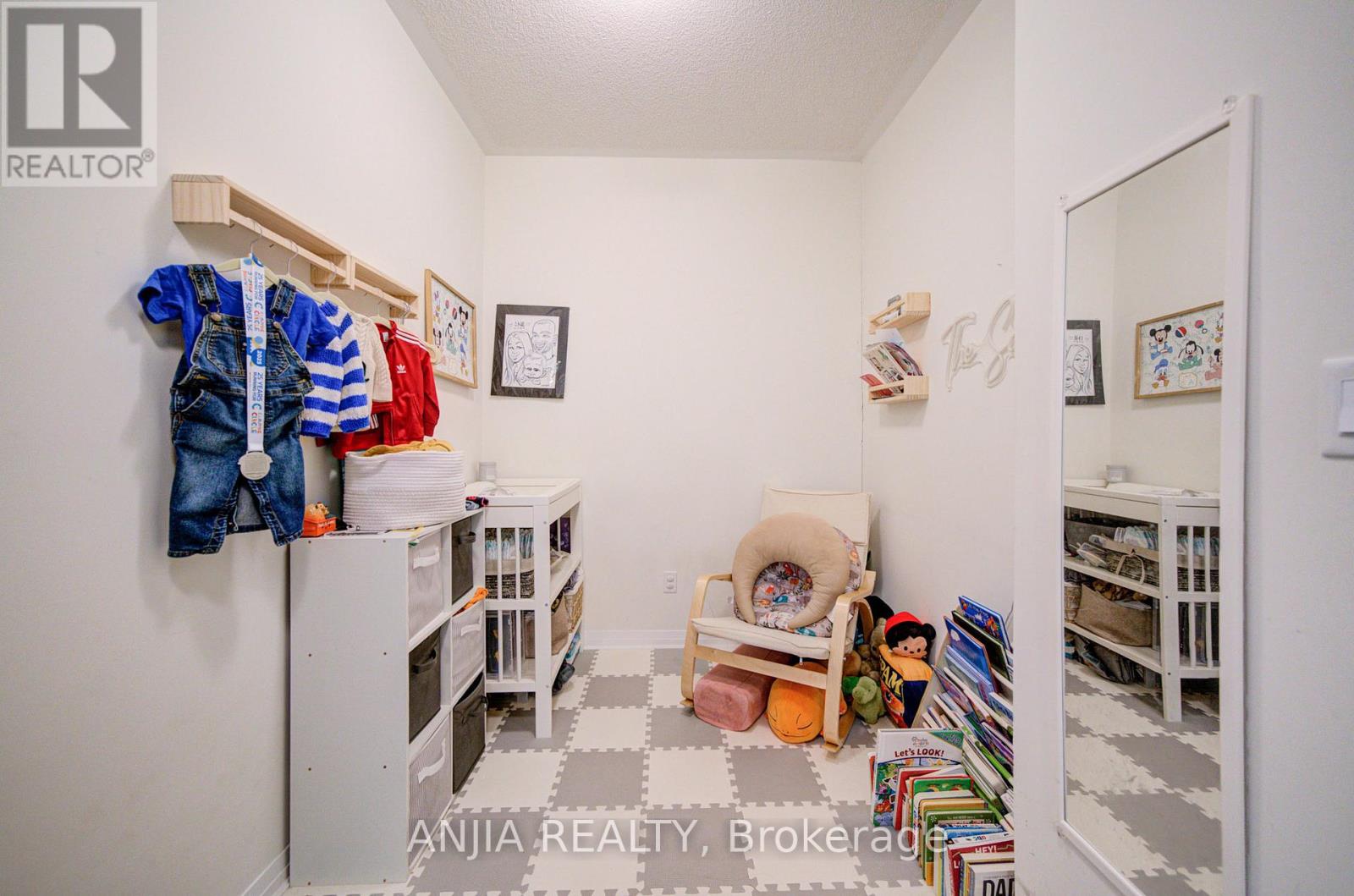 614 - 58 Adam Sellers Street, Markham, Ontario L6B 1P5 - Photo 8 - N12935980