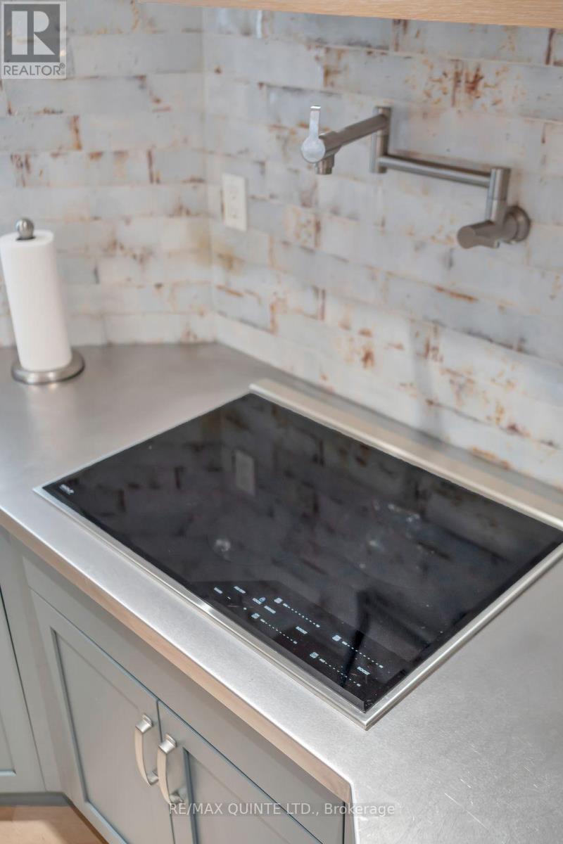 1245 Miller Road, Prince Edward County, Ontario  K0K 2T0 - Photo 18 - X12695168