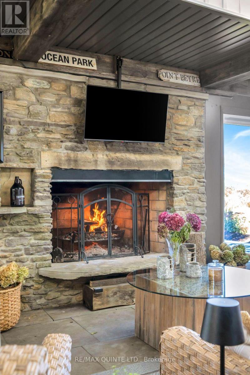 1245 Miller Road, Prince Edward County, Ontario  K0K 2T0 - Photo 39 - X12695168