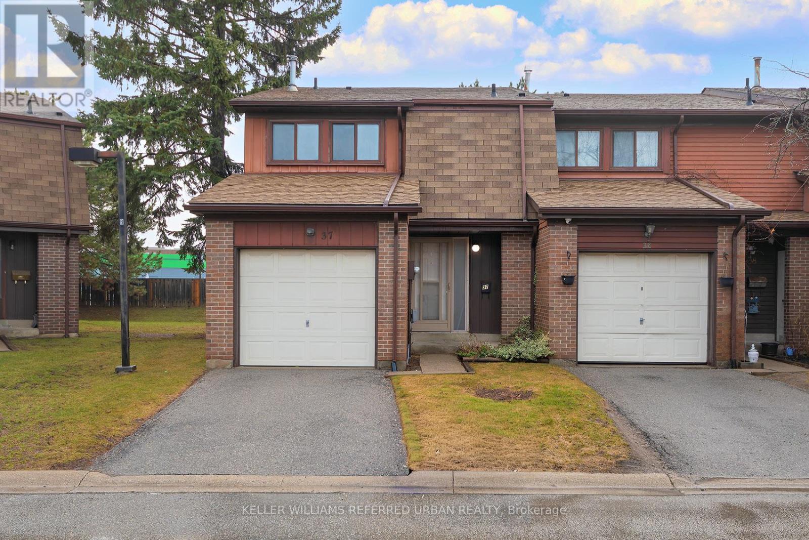37 - 11 PLAISANCE ROAD, Richmond Hill, Ontario