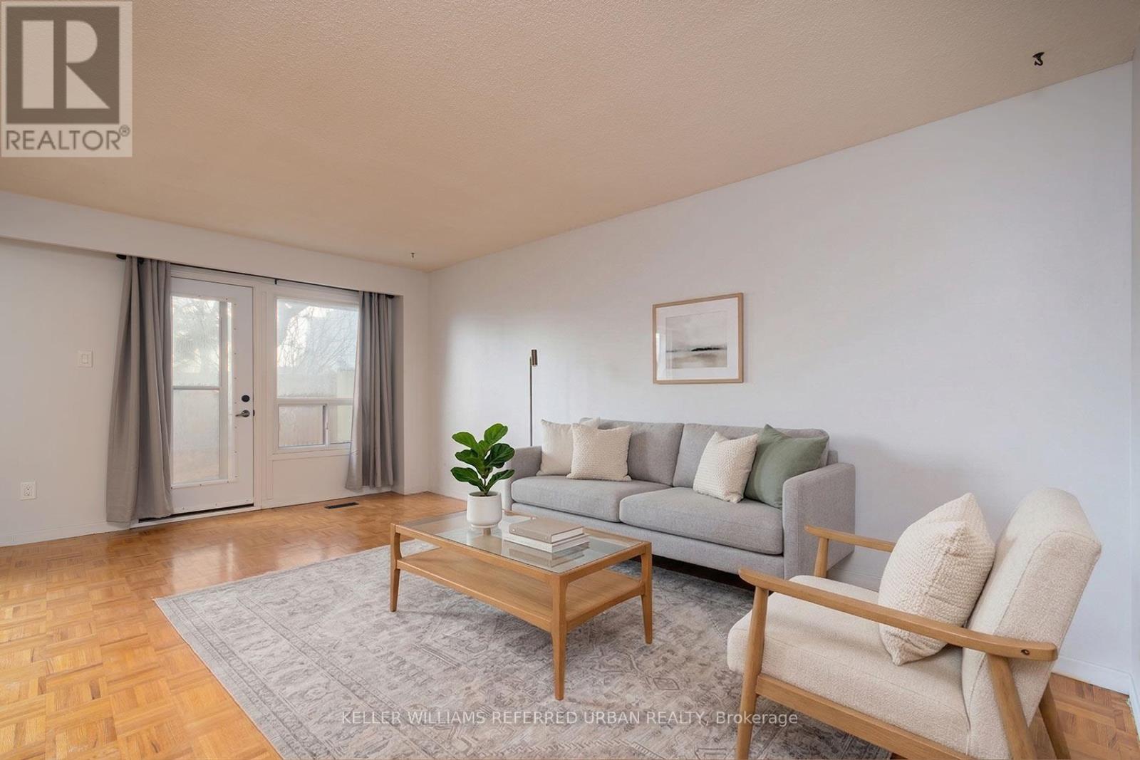 37 - 11 Plaisance Road, Richmond Hill, Ontario  L4C 5H1 - Photo 8 - N12949552