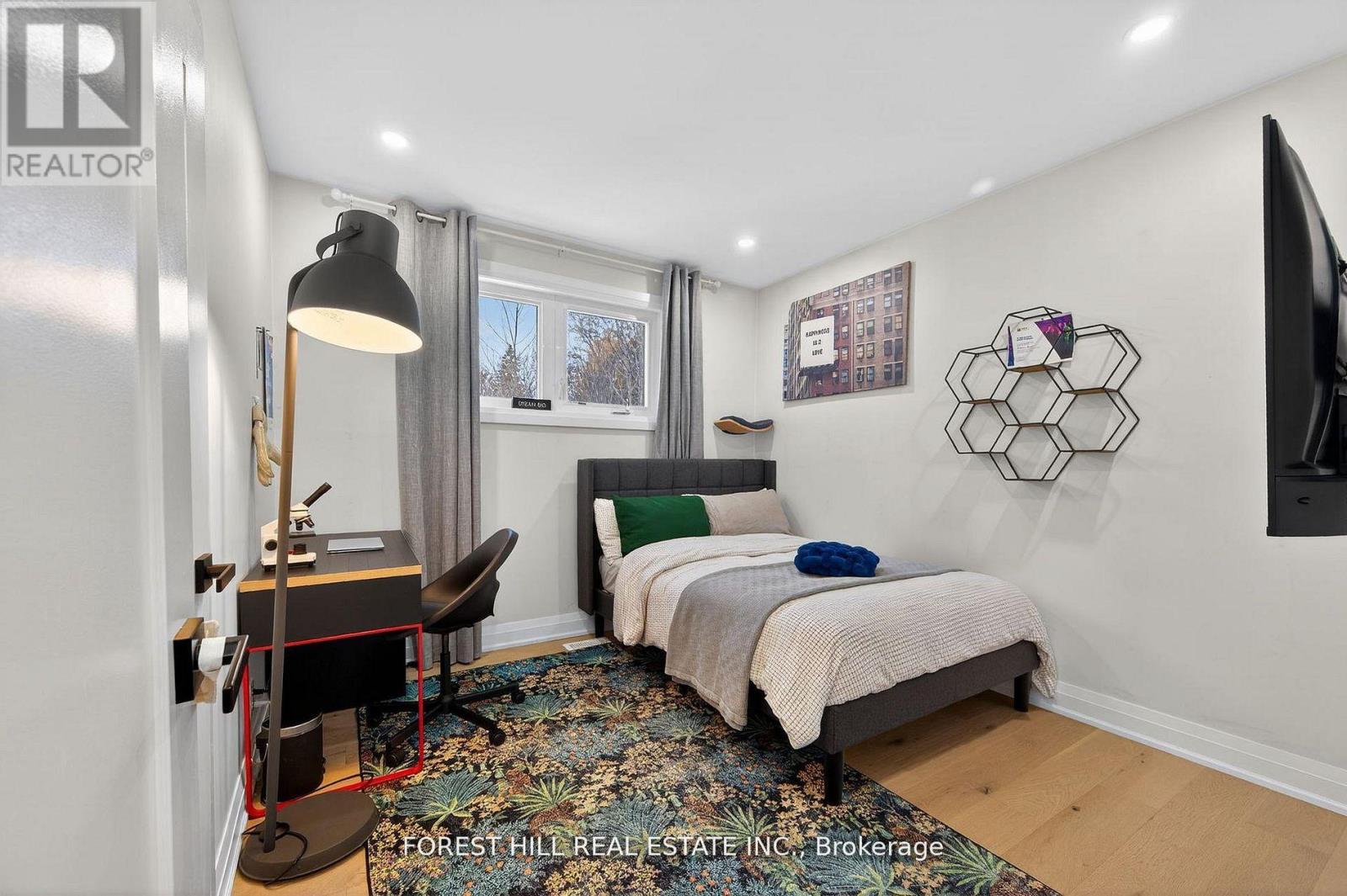 4 Holman Crescent, Aurora, Ontario  L4G 1Z9 - Photo 16 - N12949584