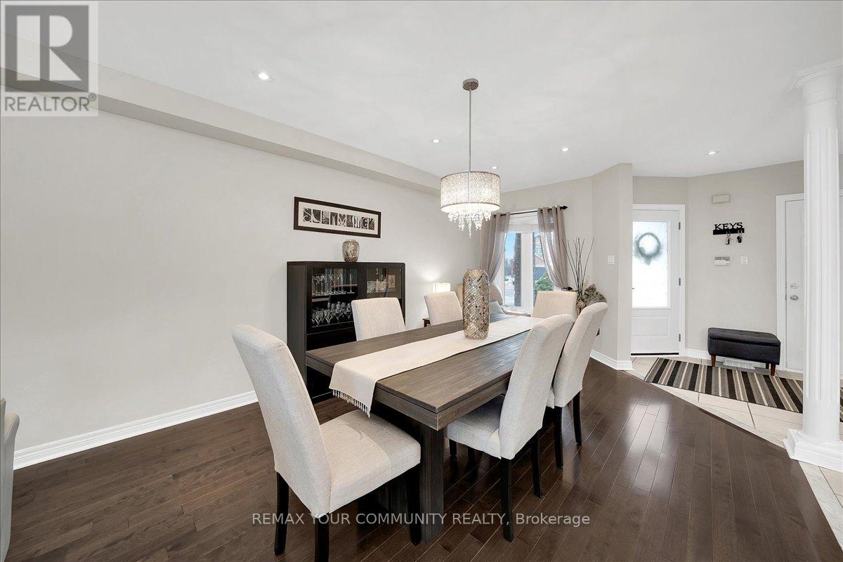 130 Princeton Gate, Vaughan, Ontario  L6A 2S7 - Photo 11 - N12949590