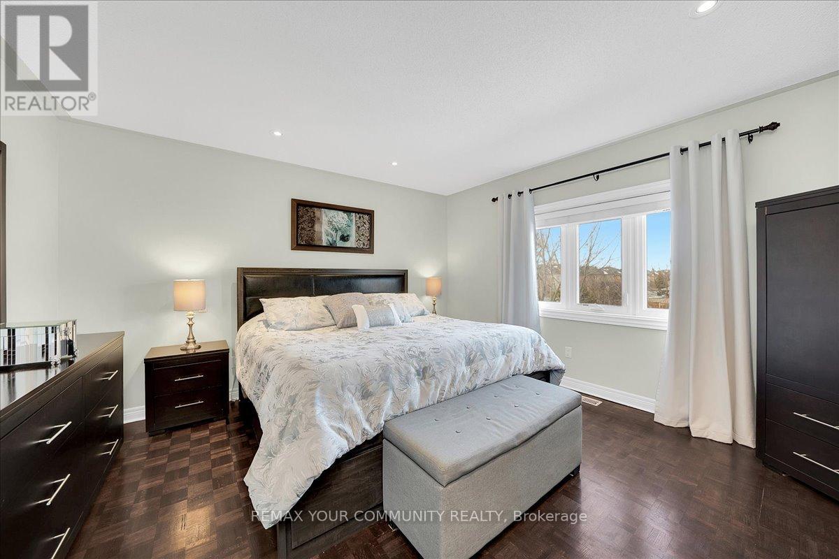 130 Princeton Gate, Vaughan, Ontario  L6A 2S7 - Photo 23 - N12949590