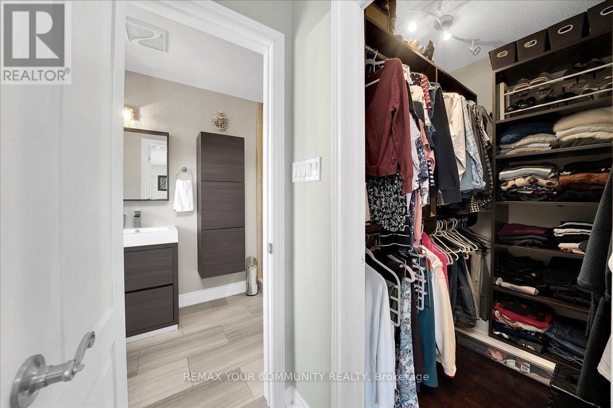 130 Princeton Gate, Vaughan, Ontario  L6A 2S7 - Photo 25 - N12949590