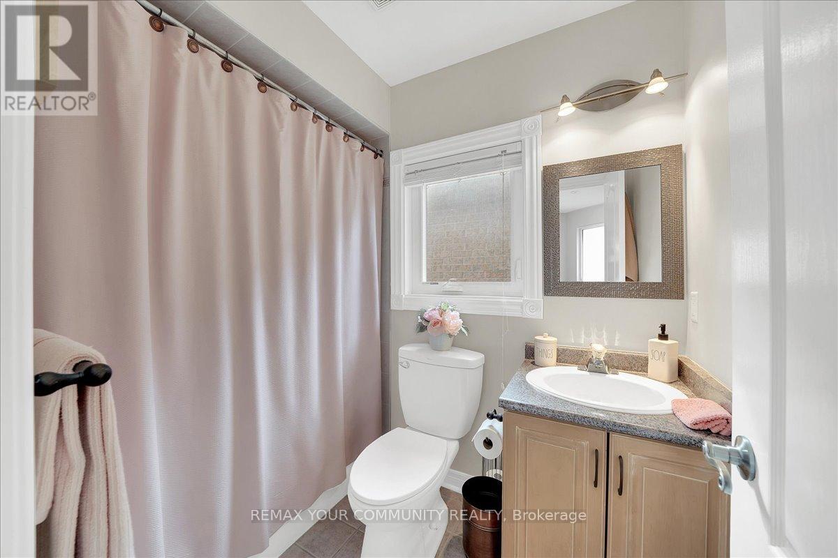 130 Princeton Gate, Vaughan, Ontario  L6A 2S7 - Photo 29 - N12949590