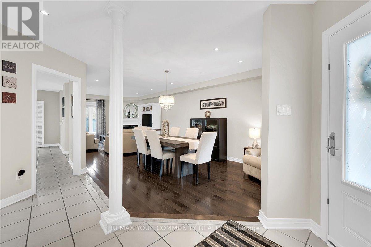 130 Princeton Gate, Vaughan, Ontario  L6A 2S7 - Photo 6 - N12949590