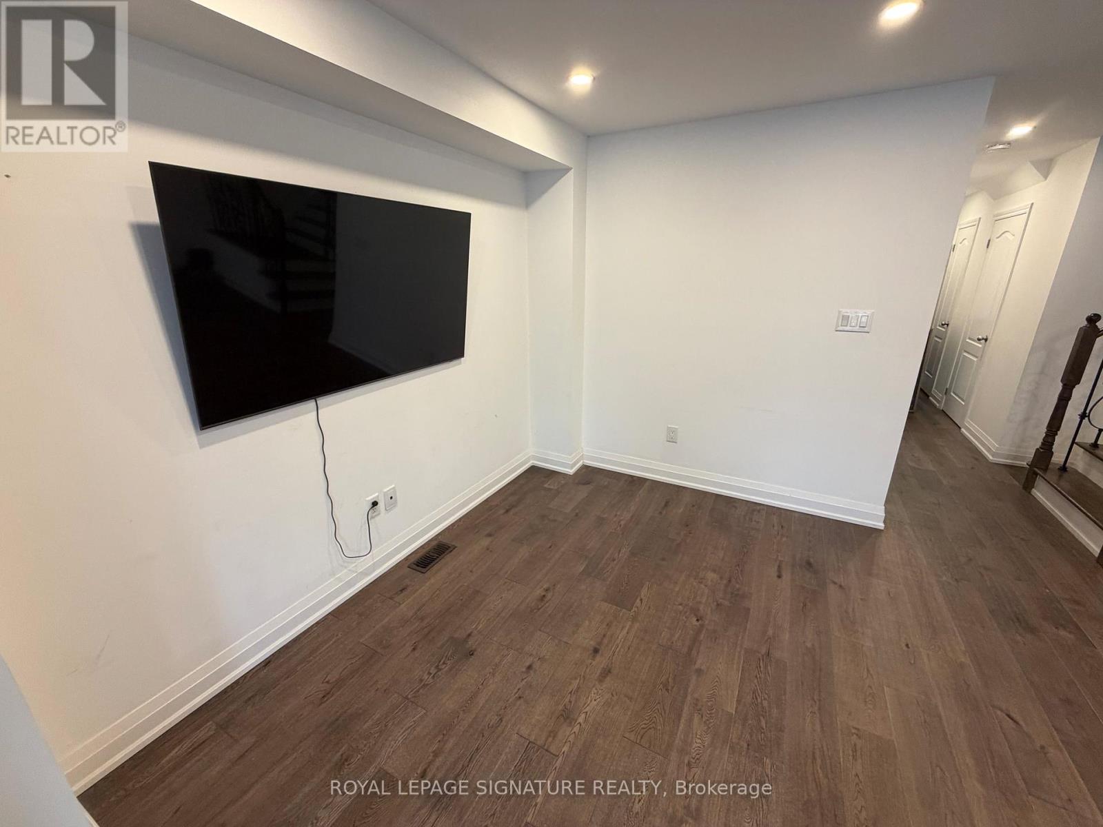 22 Muscadel Road, Vaughan, Ontario  L4H 3L8 - Photo 9 - N12949594