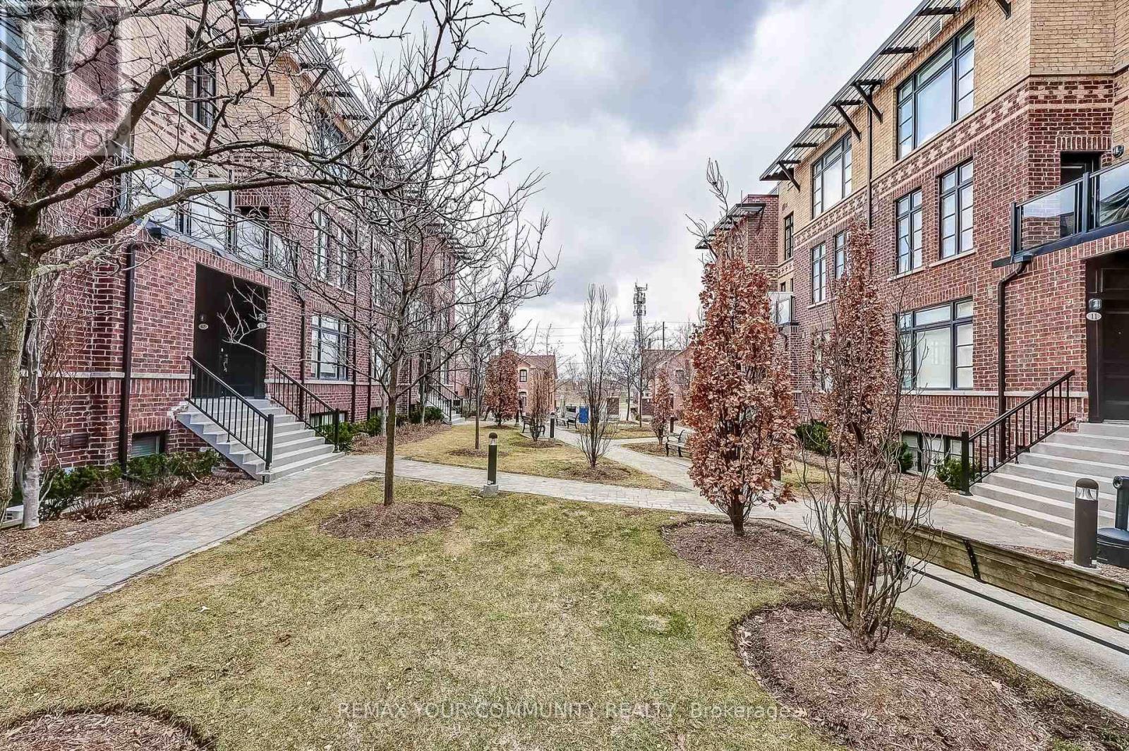 29 - 8169 Kipling Avenue, Vaughan, Ontario  L4L 0G4 - Photo 23 - N12949604