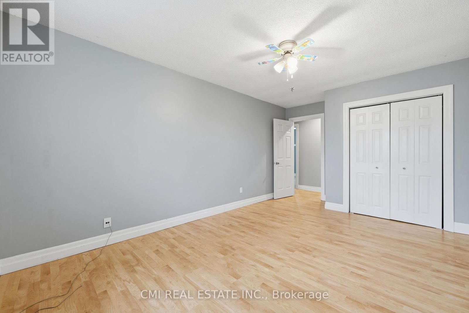 5 Pineway Avenue, Georgina, Ontario  L4P 1X8 - Photo 26 - N12949722