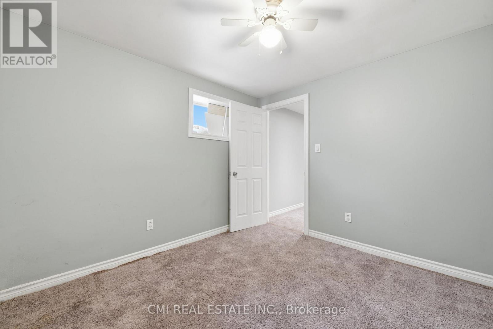 5 Pineway Avenue, Georgina, Ontario  L4P 1X8 - Photo 28 - N12949722