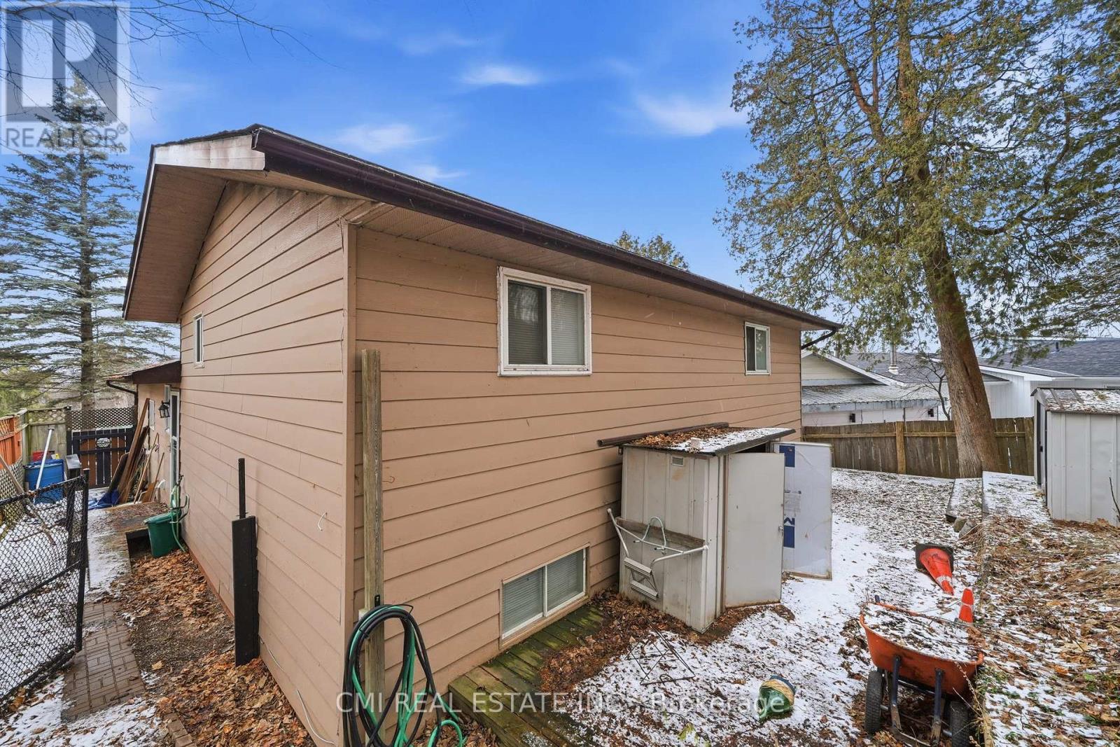 5 Pineway Avenue, Georgina, Ontario  L4P 1X8 - Photo 40 - N12949722