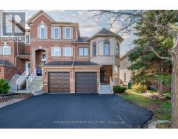 19 BOWLER STREET, Aurora, Ontario