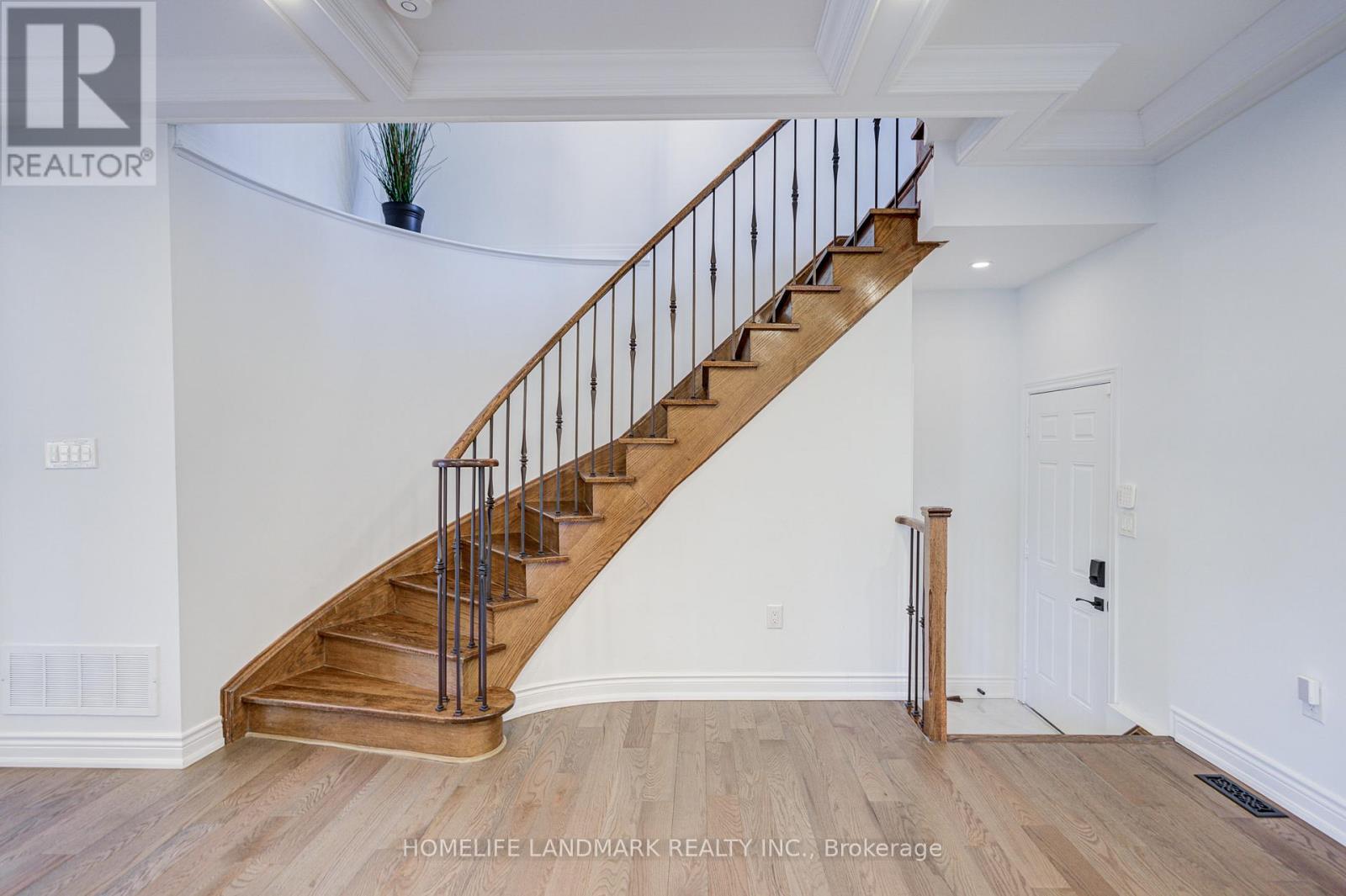 24 Haskett Drive, Markham, Ontario  L6B 0S9 - Photo 10 - N12949804