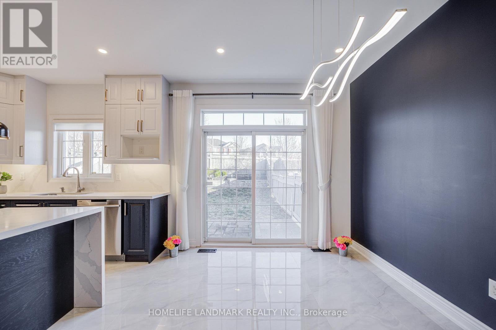 24 Haskett Drive, Markham, Ontario  L6B 0S9 - Photo 13 - N12949804