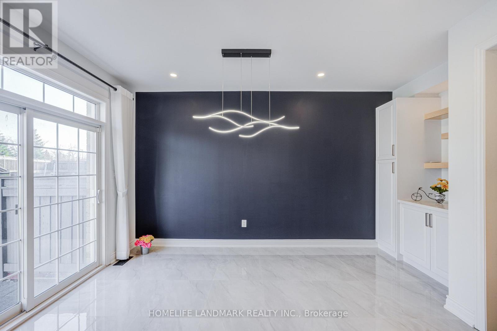 24 Haskett Drive, Markham, Ontario  L6B 0S9 - Photo 17 - N12949804