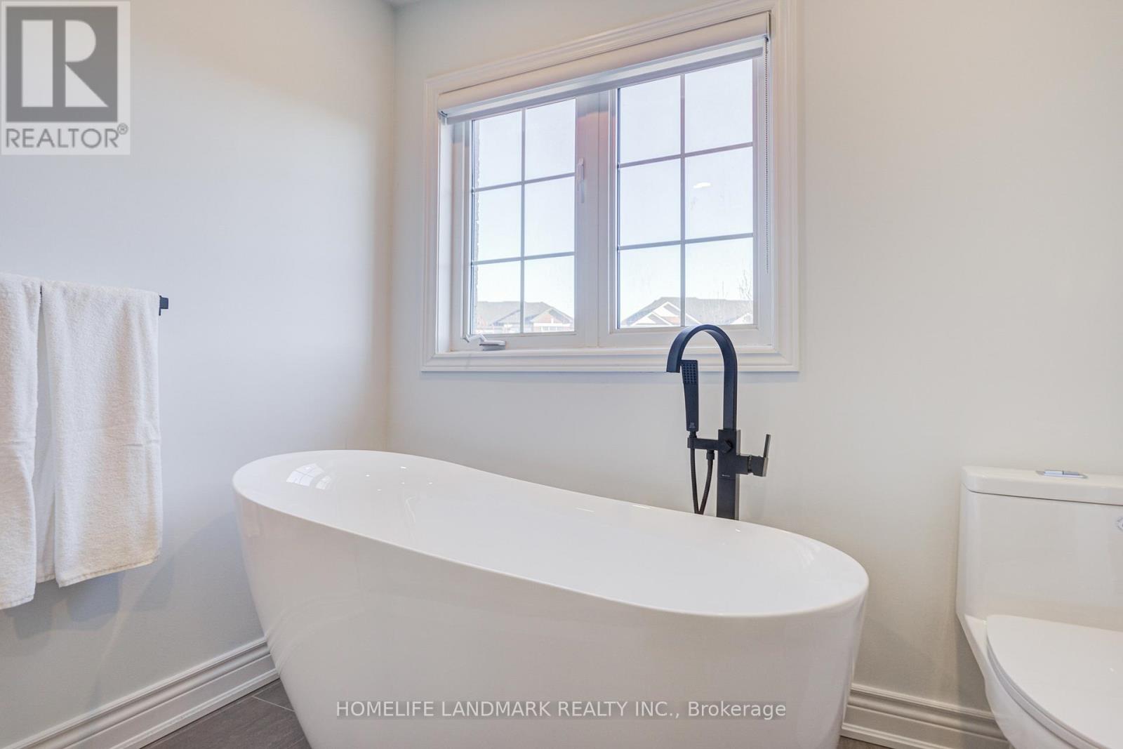 24 Haskett Drive, Markham, Ontario  L6B 0S9 - Photo 32 - N12949804