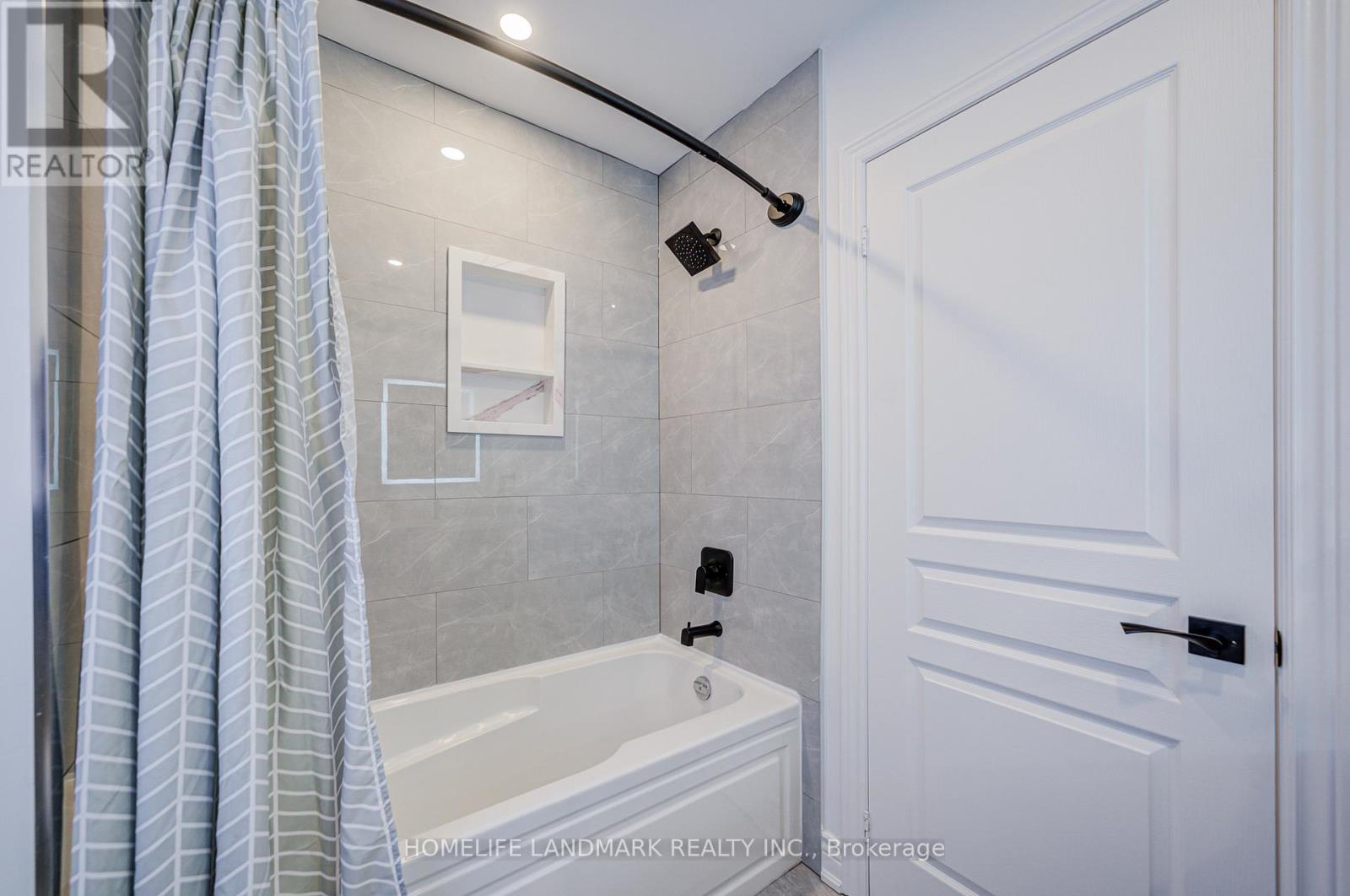 24 Haskett Drive, Markham, Ontario  L6B 0S9 - Photo 39 - N12949804