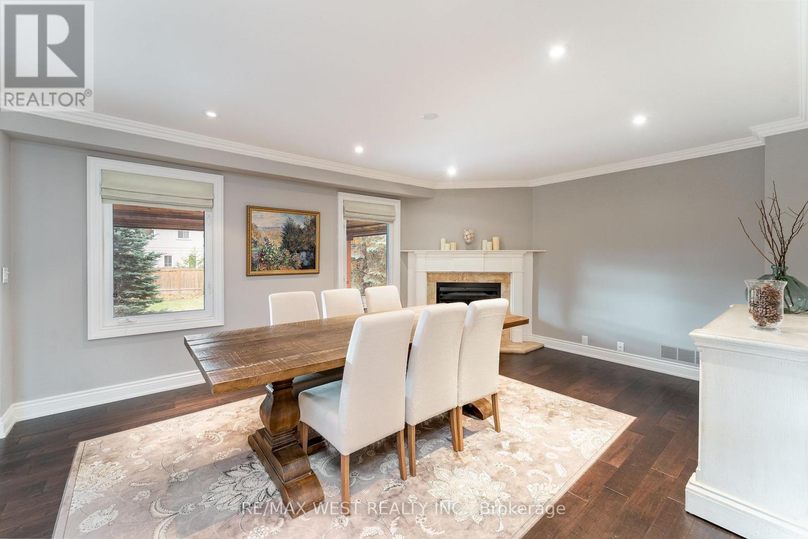 18 Harrowsmith Place, Richmond Hill, Ontario  L4E 2J9 - Photo 12 - N12949820