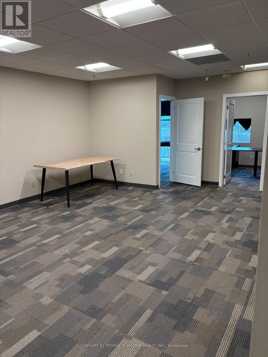 14 - 595 Cityview Boulevard, Vaughan, Ontario  L4H 3M7 - Photo 4 - N12949838