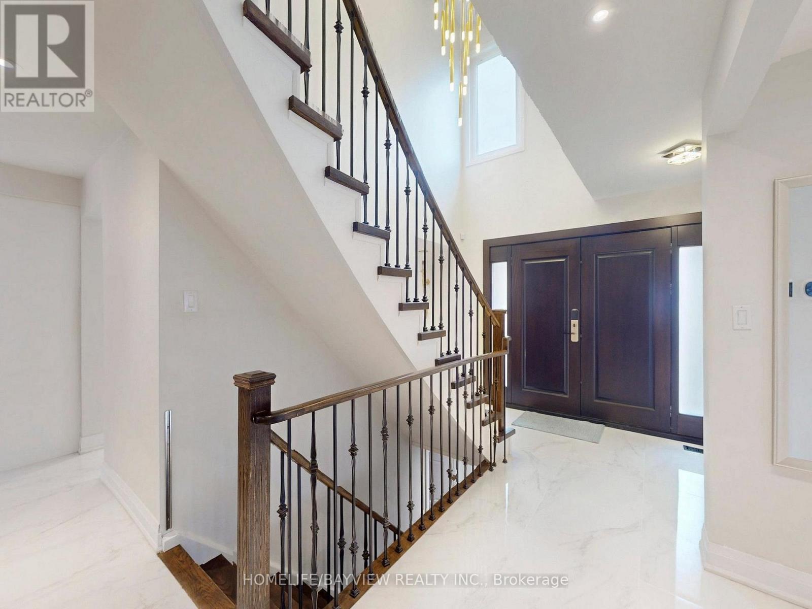 6 Tanjo Court, Vaughan, Ontario  L4J 3B4 - Photo 7 - N12949842