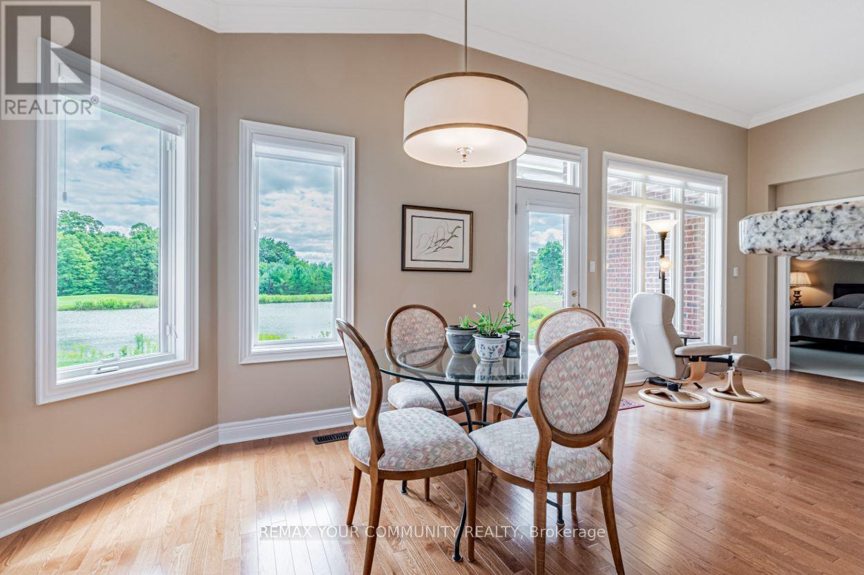 303 Babe's Way, Whitchurch-Stouffville, Ontario  L4A 0K5 - Photo 11 - N12949886