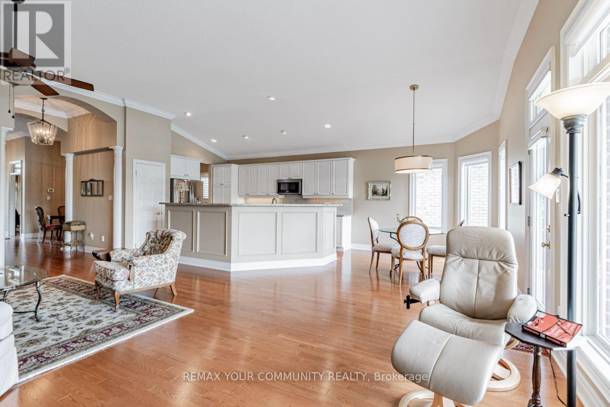 303 Babe's Way, Whitchurch-Stouffville, Ontario  L4A 0K5 - Photo 16 - N12949886