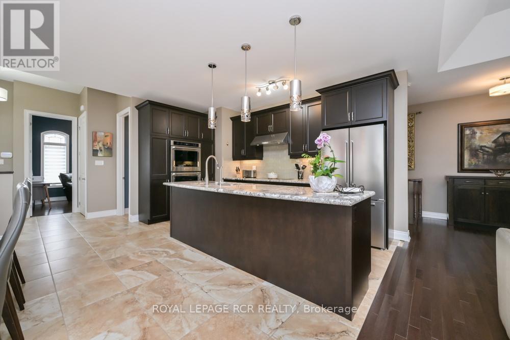 22 Westmount Drive, New Tecumseth, Ontario  L9R 0P5 - Photo 7 - N12949924