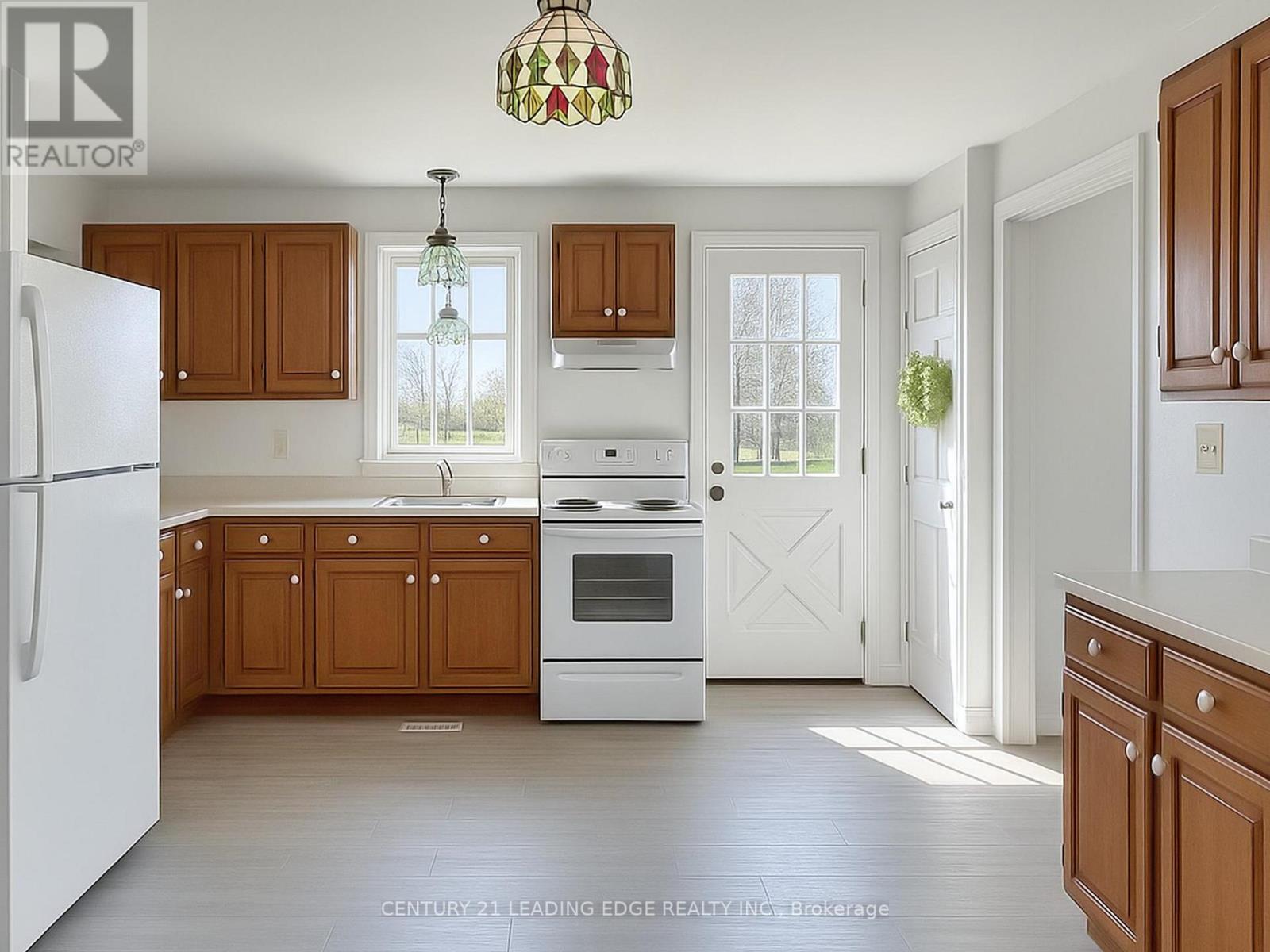 362 Victoria Road, Georgina, Ontario  L0E 1N0 - Photo 8 - N12949974