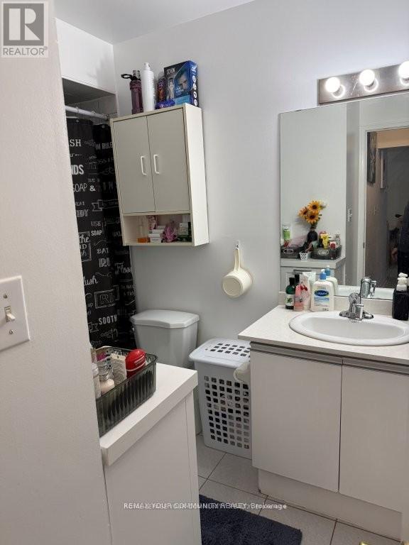 203 - 72 Lake Avenue, Richmond Hill, Ontario  L4E 2V4 - Photo 8 - N12949998