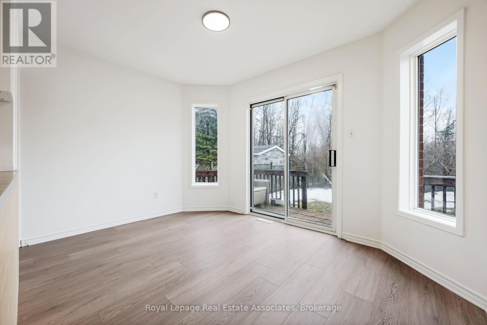 1101 Corrie Street, Innisfil, Ontario  L9S 1T7 - Photo 19 - N12947470