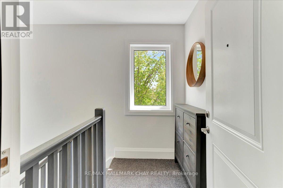 Unit 2 - 325 Peter Street N, Orillia, Ontario  L3V 5A4 - Photo 10 - S12949876