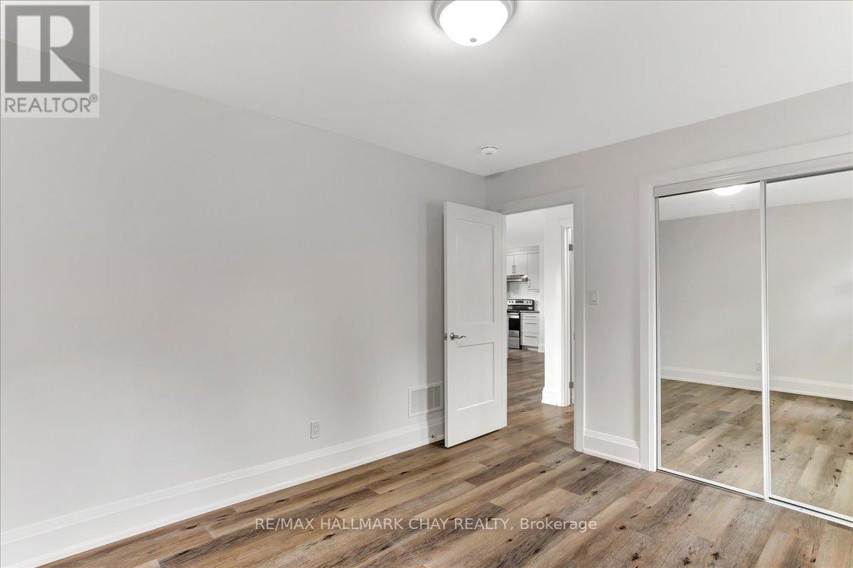 Unit 2 - 325 Peter Street N, Orillia, Ontario  L3V 5A4 - Photo 21 - S12949876