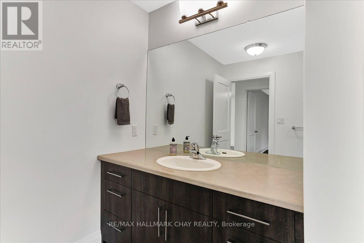 Unit 2 - 325 Peter Street N, Orillia, Ontario  L3V 5A4 - Photo 23 - S12949876