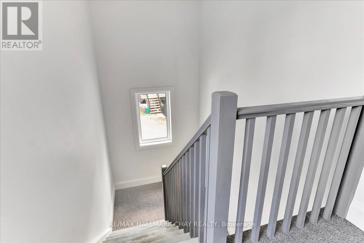 Unit 2 - 325 Peter Street N, Orillia, Ontario  L3V 5A4 - Photo 27 - S12949876