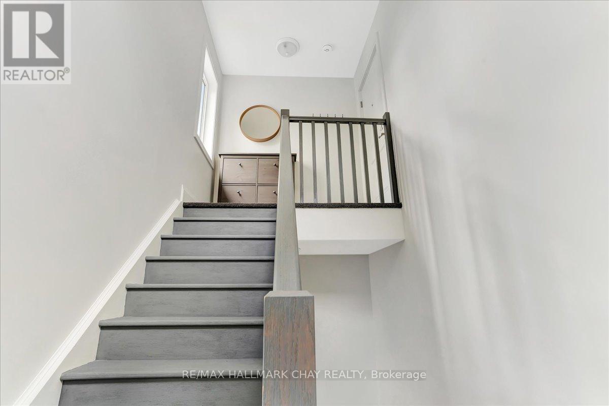 Unit 2 - 325 Peter Street N, Orillia, Ontario  L3V 5A4 - Photo 9 - S12949876