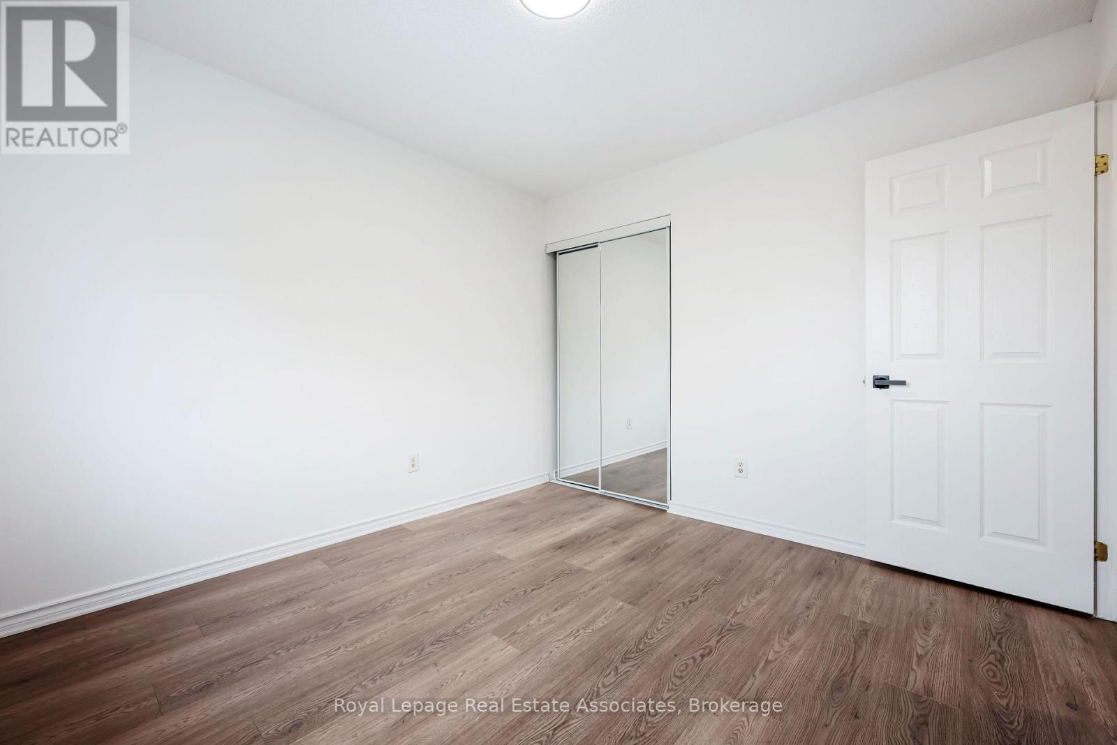 1101 Corrie Street, Innisfil, Ontario  L9S 1T7 - Photo 37 - N12947470