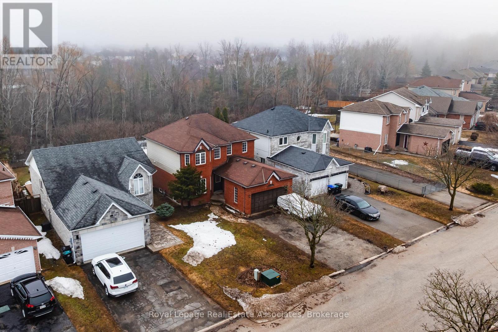 1101 Corrie Street, Innisfil, Ontario  L9S 1T7 - Photo 6 - N12947470