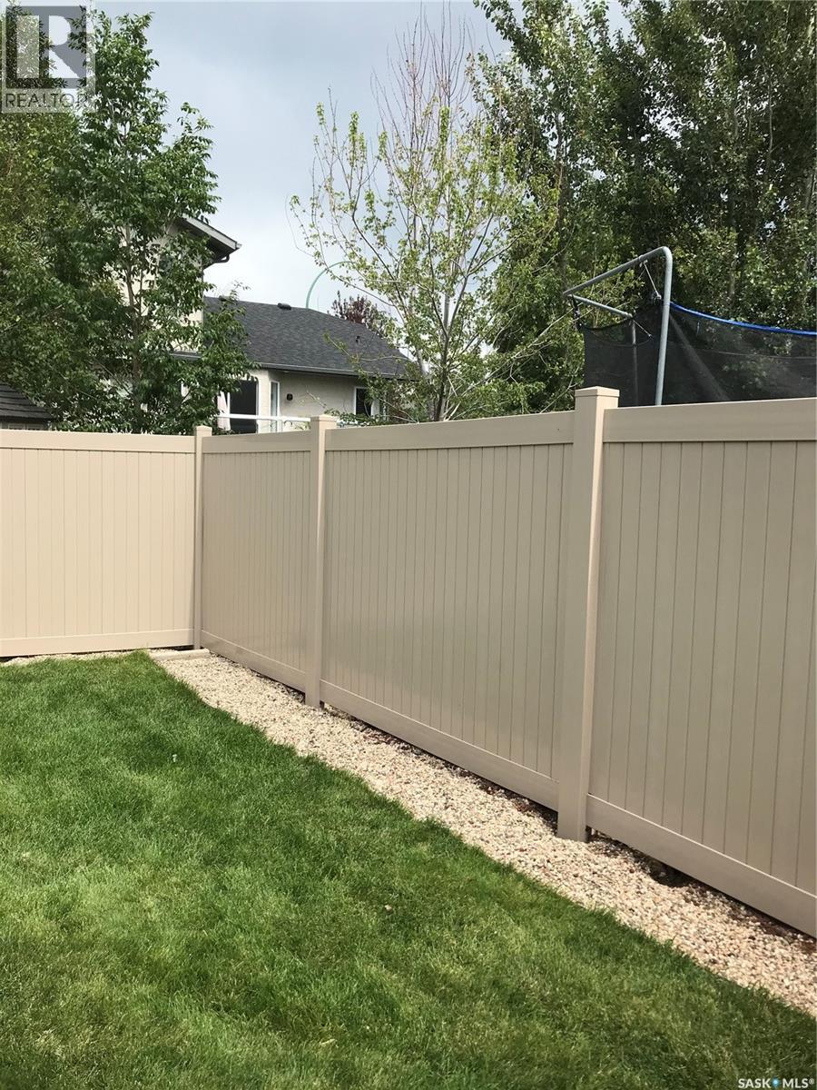3083 St James Crescent, Regina, Saskatchewan  S4V 3A1 - Photo 64 - SK031756